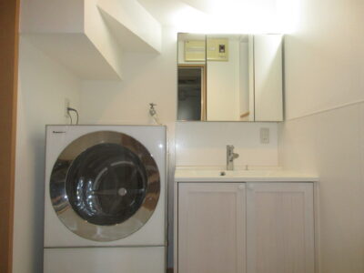 ウッドワン　無垢の木の洗面台